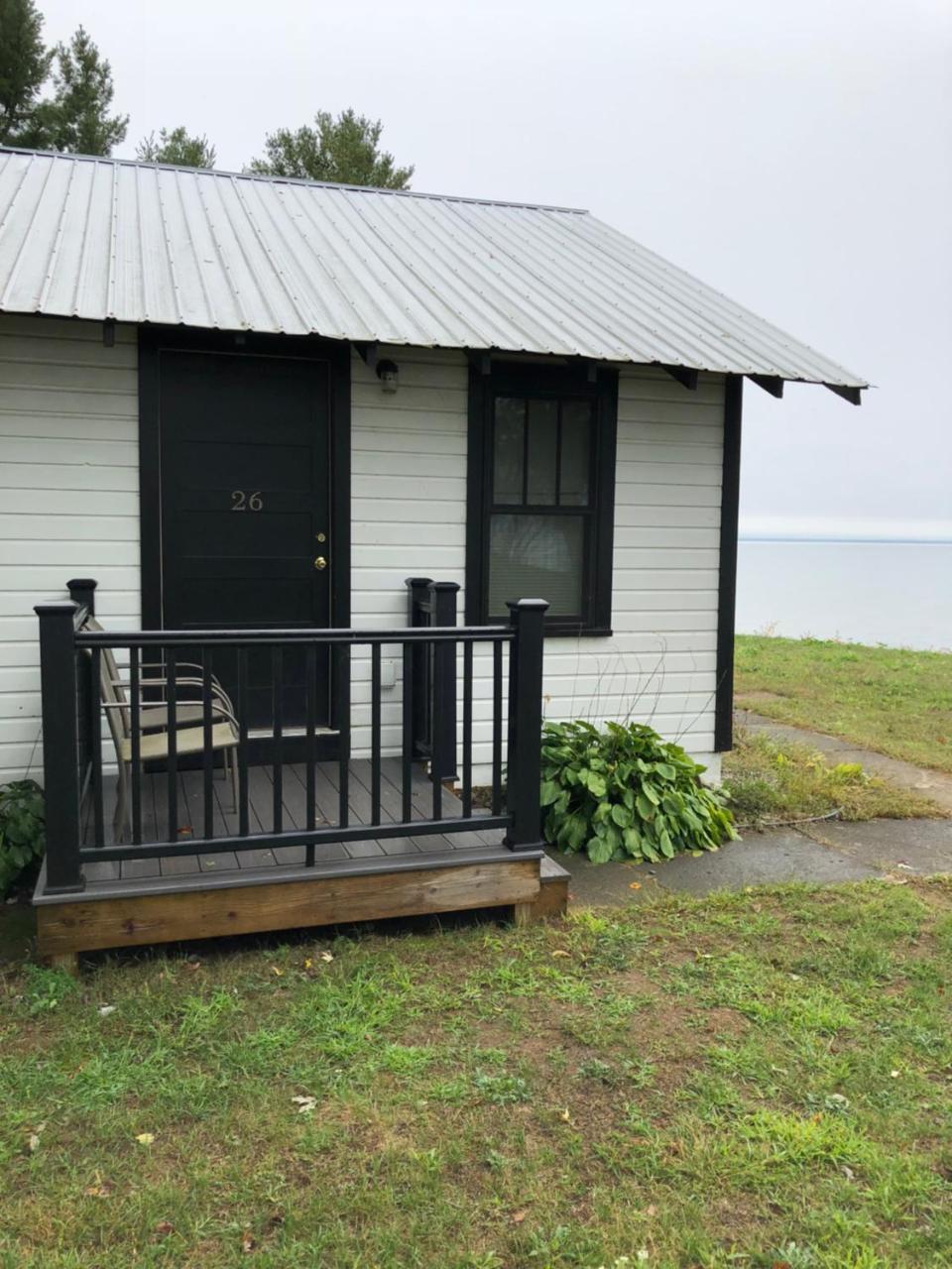 Rainbow Shores Pulaski Exterior foto